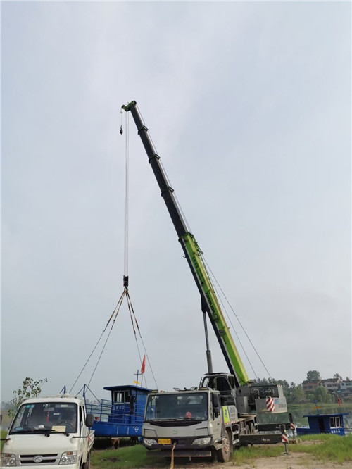 定安县桥梁建设吊装案例